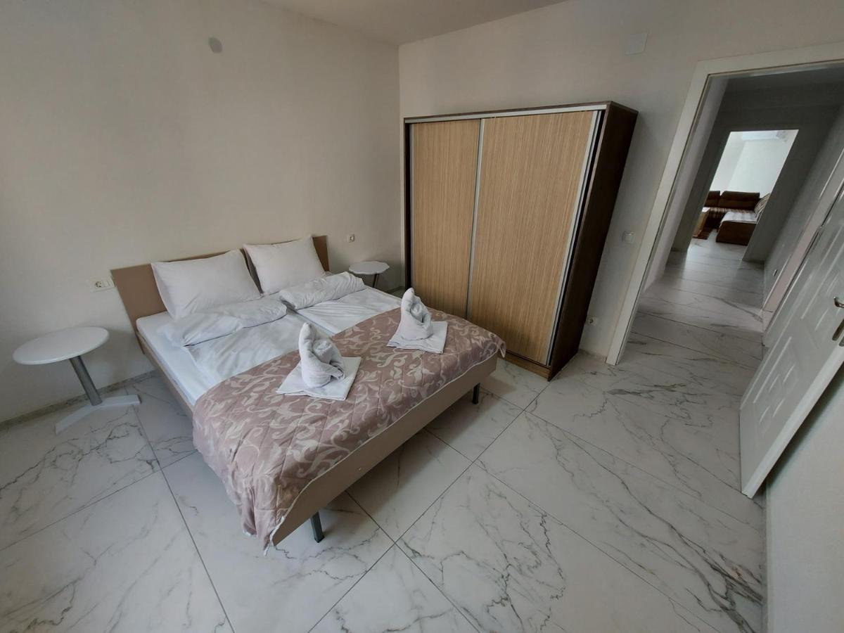 Unique Apartmens City Center Битола Экстерьер фото