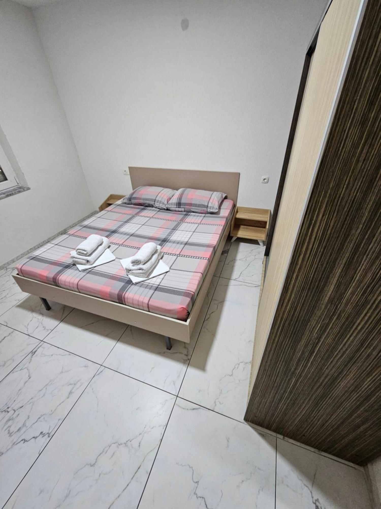 Unique Apartmens City Center Битола Экстерьер фото