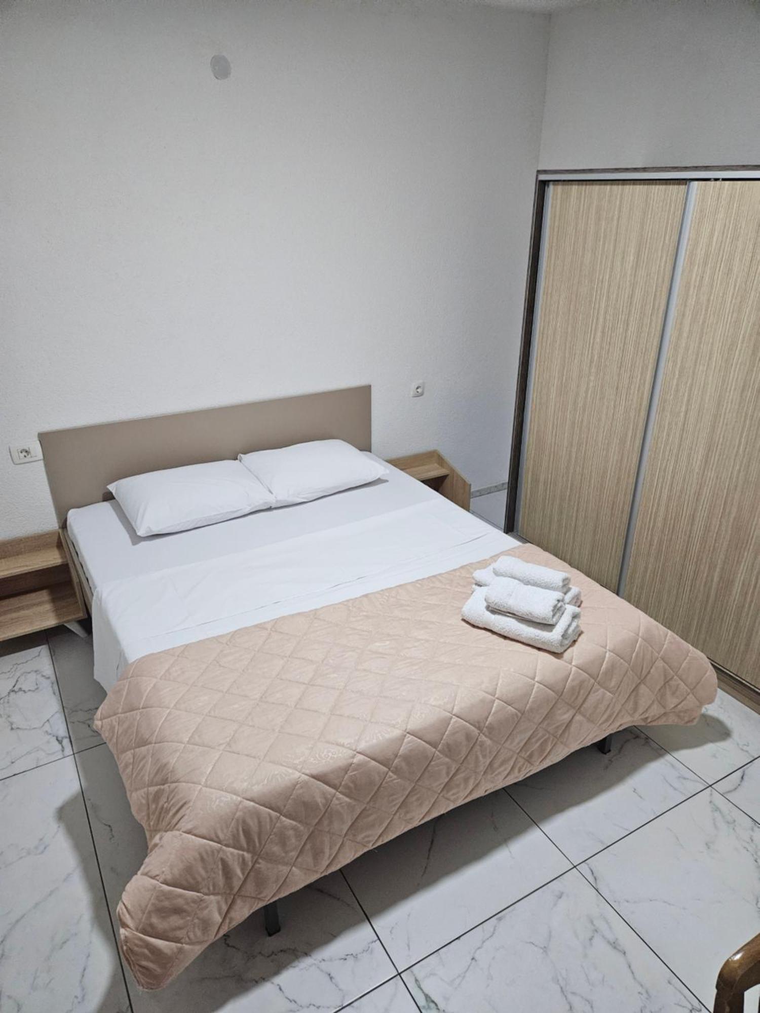 Unique Apartmens City Center Битола Экстерьер фото